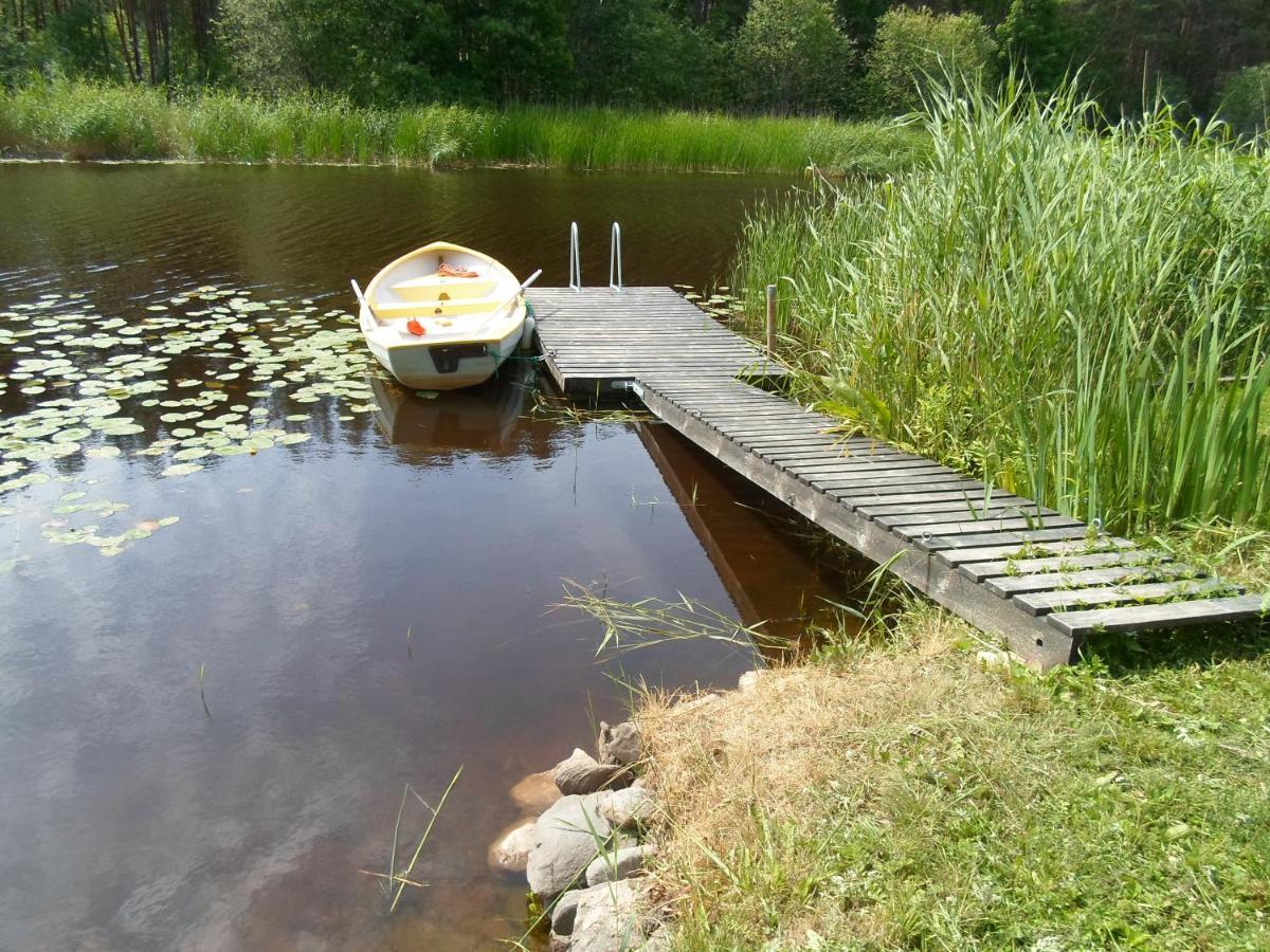 Tihase Puhkemajake Pärnu Exteriér fotografie